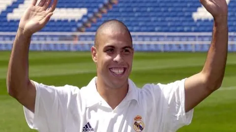 狼堡激战圣保利，7胜6负悬念迭起！德甲焦点对决不容错过（012赛事前瞻）